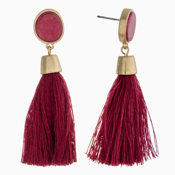 Jewelry - Burgundy/red tassel earrings with gold detail
